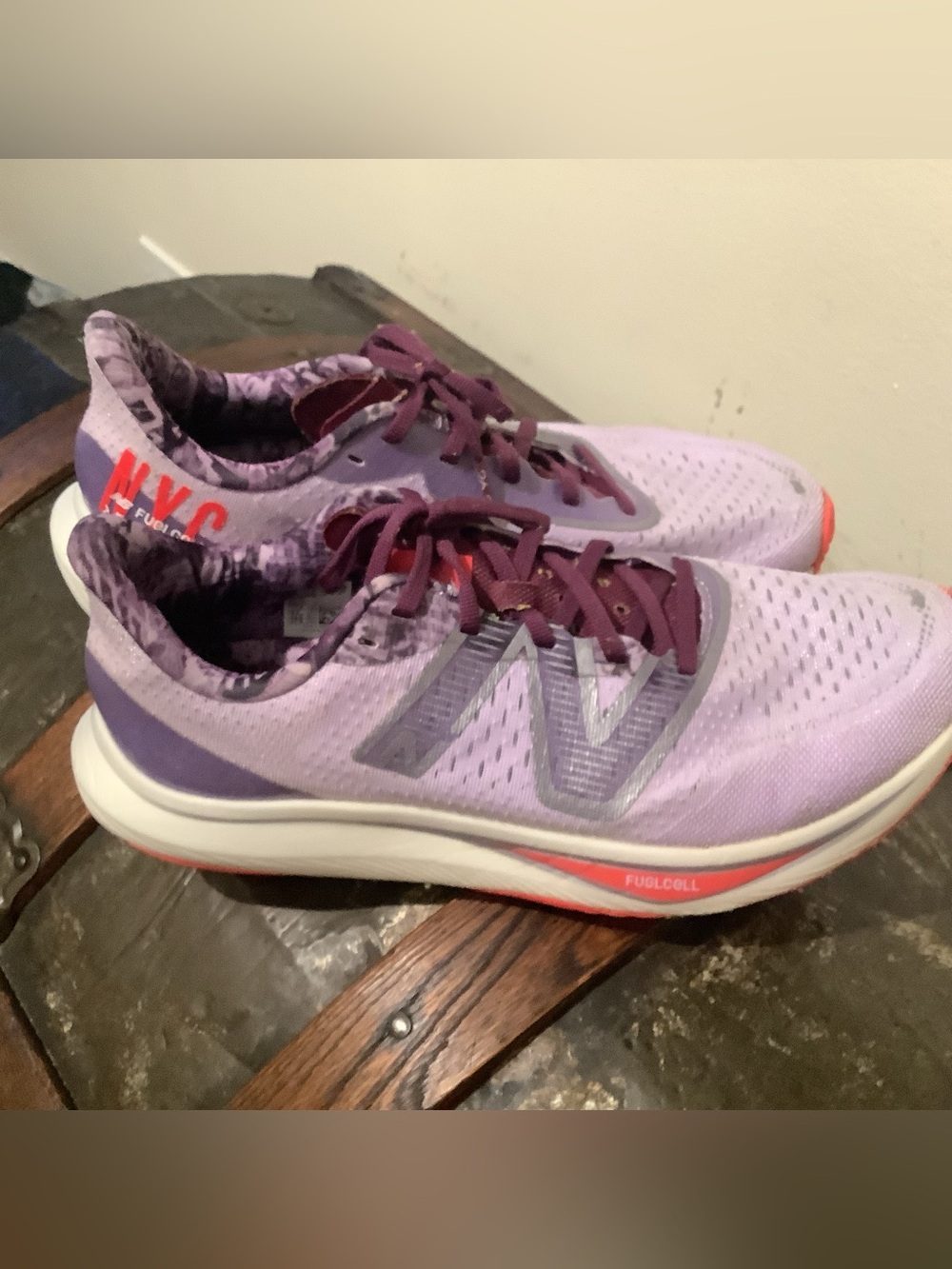 New Balance Fuel Cell Rebel V3 - NYC Limited Edition- Women's size 10.5 - NOS